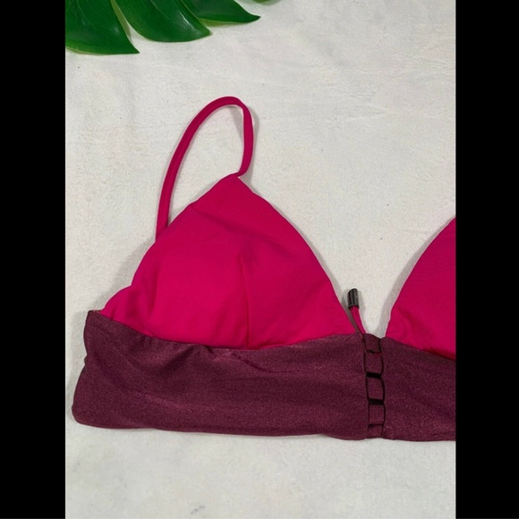 NEW‎ Maaji Evergreen Triangle Bikini Top [SZ Small ] - Picture 4 of 8